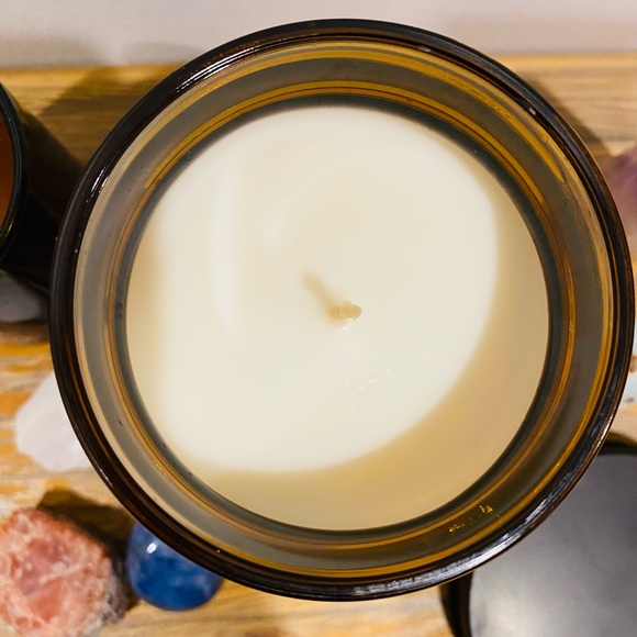 Hand Poured Vanilla Jar Candle - Picture 5 of 5